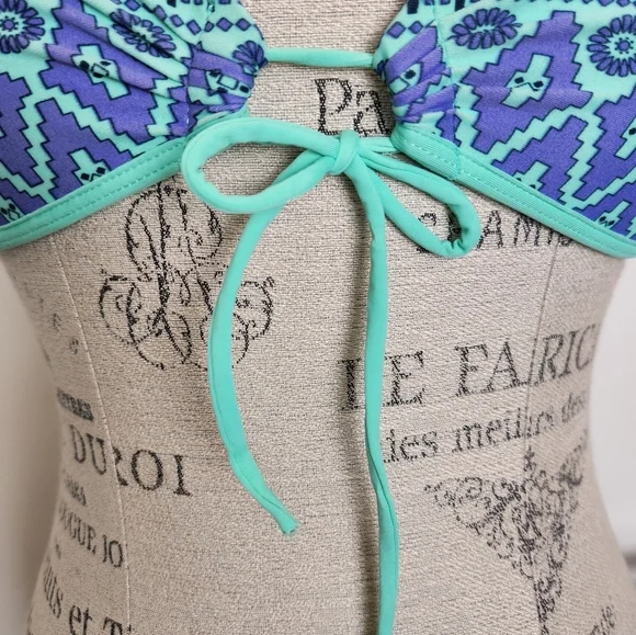 Aztec Triangle String Bikini Top - Picture 9 of 11